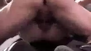 تمثيل محرم: التدريس يتحول إلى مشاهد إباحية صريحة