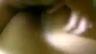 شرموطه مزنوقه في العربيه