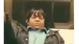 كوغار ذات خبرة تمارس الجنس مع نفسها بالألعاب الجنسية على الكاميرا