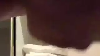 استمناء بقضيب كبير إكس إكس إكس هاوي أمريكي موثق