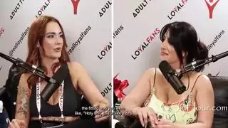 صدر سارة عربي البطل في مجد إباحي كامل