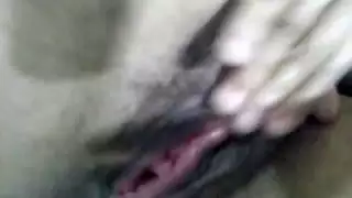 نجمة إباحية عربية في نقاب تستمني حتى ذروة مبللة