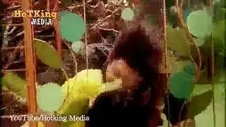 إيلاج قوي مع قذف داخلي: حشو فرجها المنقوع بالمني