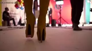 هزاز نائب الرئيس مقايضة وراء الكواليس