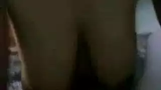 رغبات محرمة: نيك صريح وعض الحلمات مع وفاء