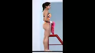 عاهرات حافلات بمؤخرات مستديرة ضخمة يتم تلقينهن