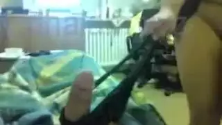 من حركات مغرية إلى مص عميق: ميلاد نجم إباحي مصري