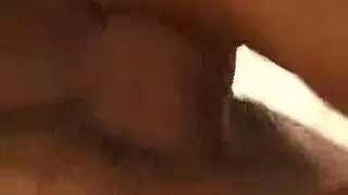 احتفال جنسي مع ضراط: علاقة جماعية غازية