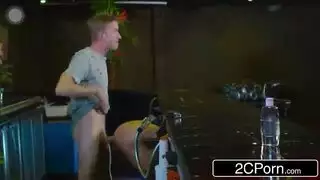 اغتصاب صديقه وامهت