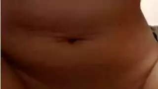 مونيكا بيلوتشي مقيدة وتمارس الجنس في علاقة bdsm صريحة